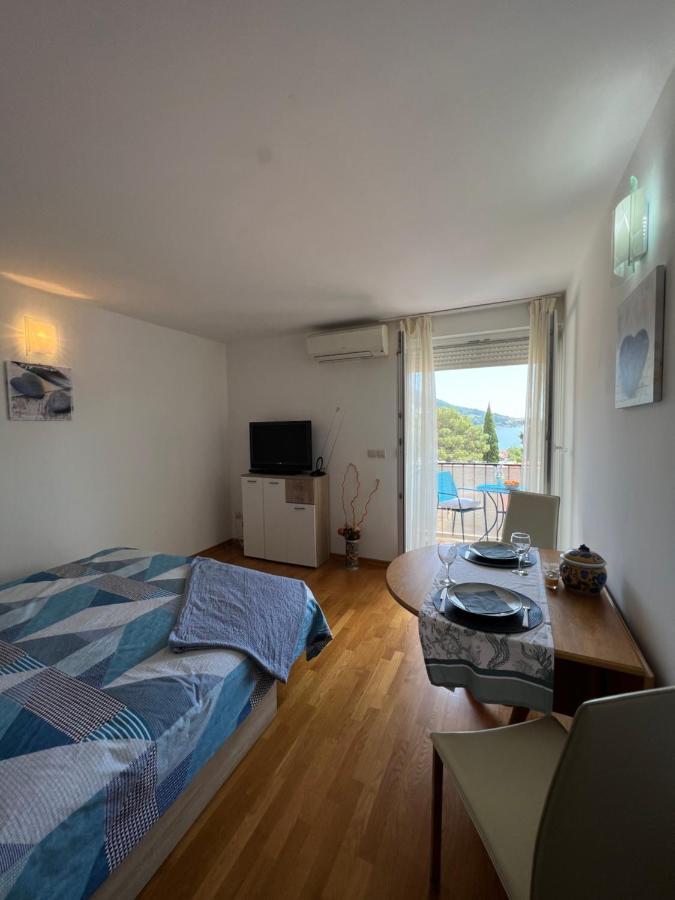 Apartman Center Omiš Eksteriør bilde